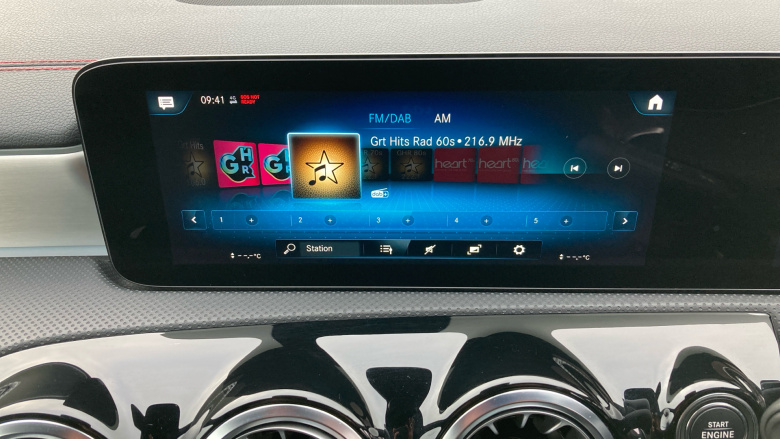 Mercedes-Benz CLA 250e AMG Line Premium + Night Ed 4dr Tip Auto Saloon